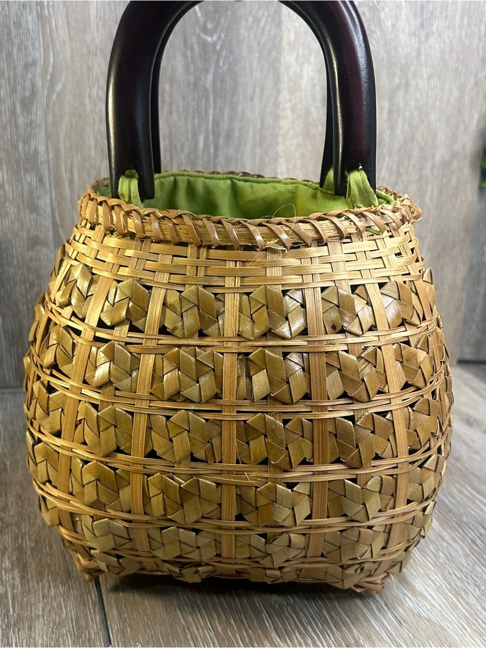 Vintage Straw Basket Handbag Wood Handle Drawstring Floral Lined Boho Beach Tote
